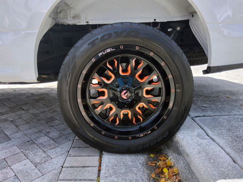 Used 2019 Ford F150 XLT w/ Equipment Group 301A Mid image 40