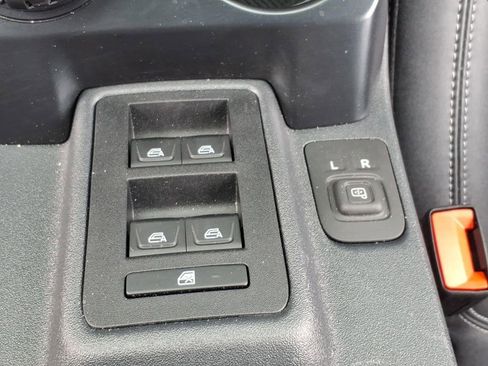 New 2025 Ford Bronco Badlands AWD/4WD image 23