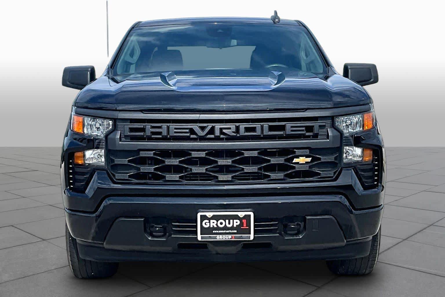 Used 2024 Chevrolet Silverado 1500 Custom RWD image 4