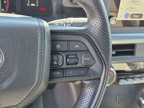 Used 2026 Toyota Tacoma SR5 AWD/4WD image 20
