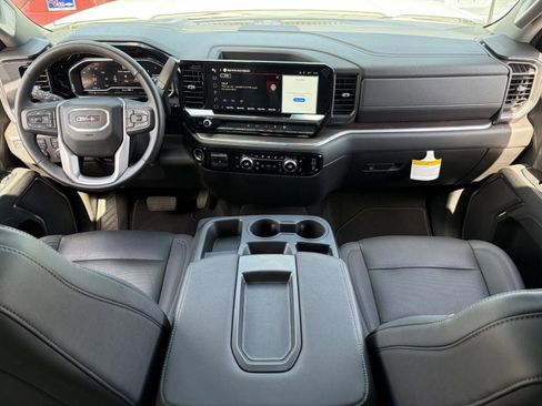 Certified 2025 GMC Sierra 2500 SLT AWD/4WD image 16