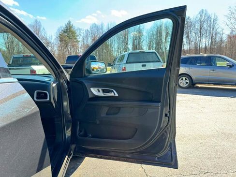 Used 2015 Chevrolet Equinox LT image 13