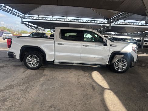 Used 2020 GMC Sierra 1500 SLT image 4