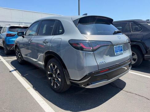 Used 2026 Honda HR-V EX-L image 3