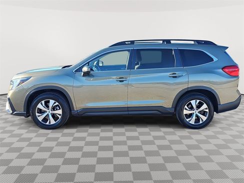 Certified 2023 Subaru Ascent Premium w/ Convenience Package image 8