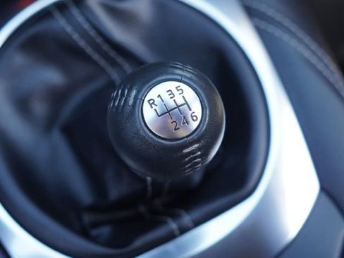 Used 2025 MAZDA MX-5 Miata Club w/ Weather Package RWD image 28