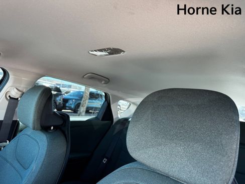 New 2025 Kia K4 EX image 17