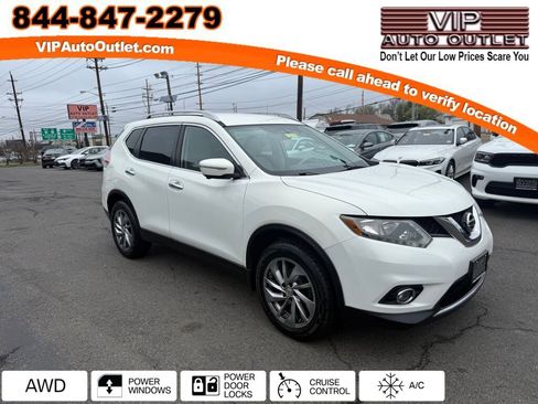 Used 2014 Nissan Rogue SL image 1