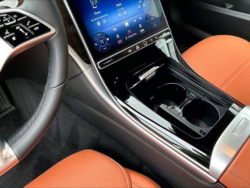 Certified 2023 Mercedes-Benz C 300 4MATIC Sedan image 14