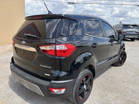 Used 2018 Ford EcoSport Titanium image 7