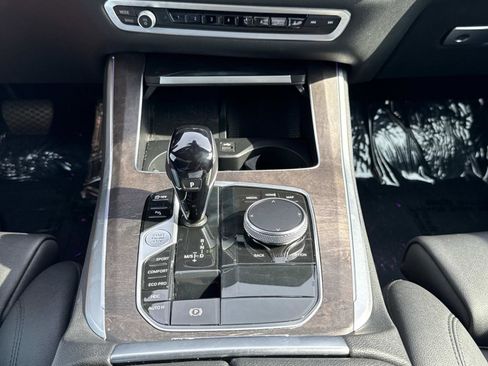 Used 2022 BMW X5 xDrive40i image 6