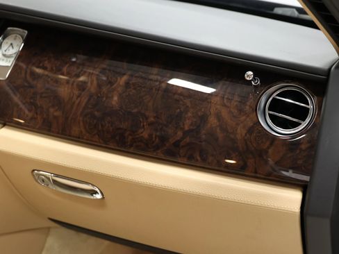 Used 2011 Rolls-Royce Ghost Sedan 4D image 91