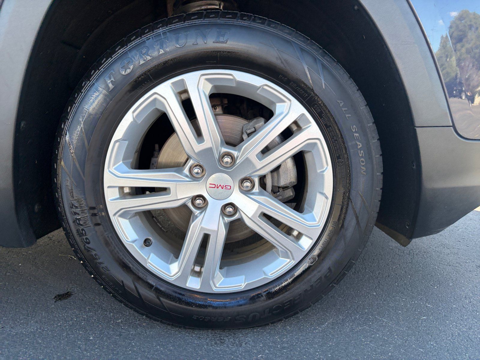 Used 2018 GMC Terrain SLE FWD image 30