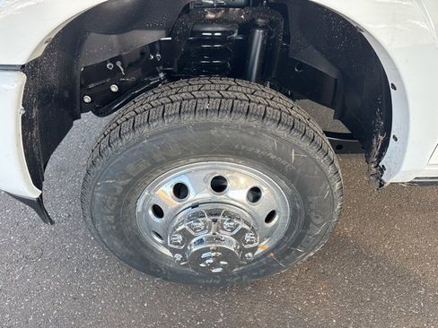 New 2026 RAM 3500 Limited image 7