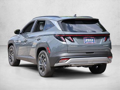 Certified 2026 Hyundai Tucson Limited AWD/4WD image 7