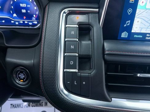 Used 2023 Chevrolet Suburban RST w/ Sport Performance Package image 43