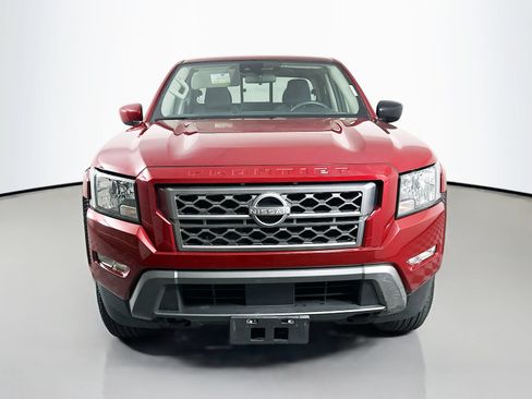 Used 2022 Nissan Frontier SV AWD/4WD image 2