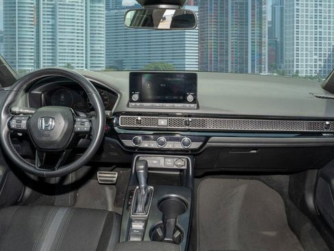 Certified 2024 Honda Civic Sport image 21