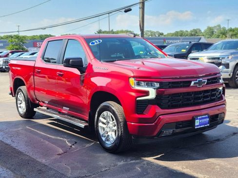 Used 2023 Chevrolet Silverado 1500 RST AWD/4WD image 7
