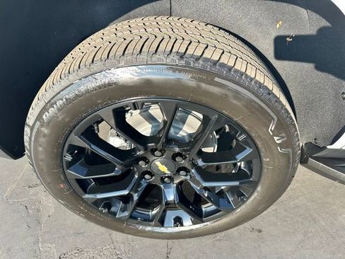 New 2026 Chevrolet Tahoe LS image 11