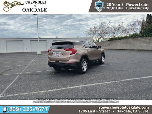 Certified 2018 GMC Terrain SLE image 11