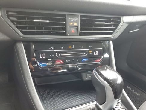 Used 2026 Volkswagen Jetta S FWD image 27