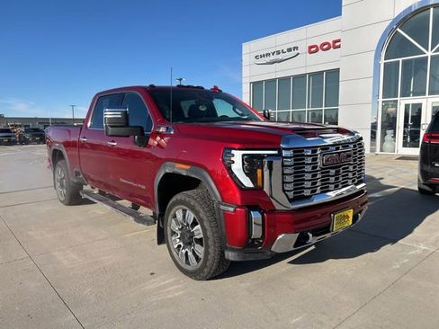Used 2024 GMC Sierra 2500 Denali w/ Denali Reserve Package image 2