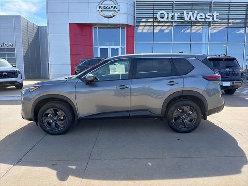 New 2026 Nissan Rogue SV w/ Cold Weather Package FWD image 2