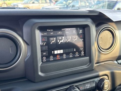 Used 2020 Jeep Gladiator Sport w/ Quick Order Package 24S image 24