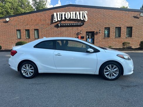 Used 2015 Kia Forte Koup EX FWD image 8