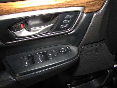 Certified 2022 Honda CR-V Touring image 12