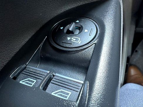 Used 2022 Ford Transit Connect XL image 14