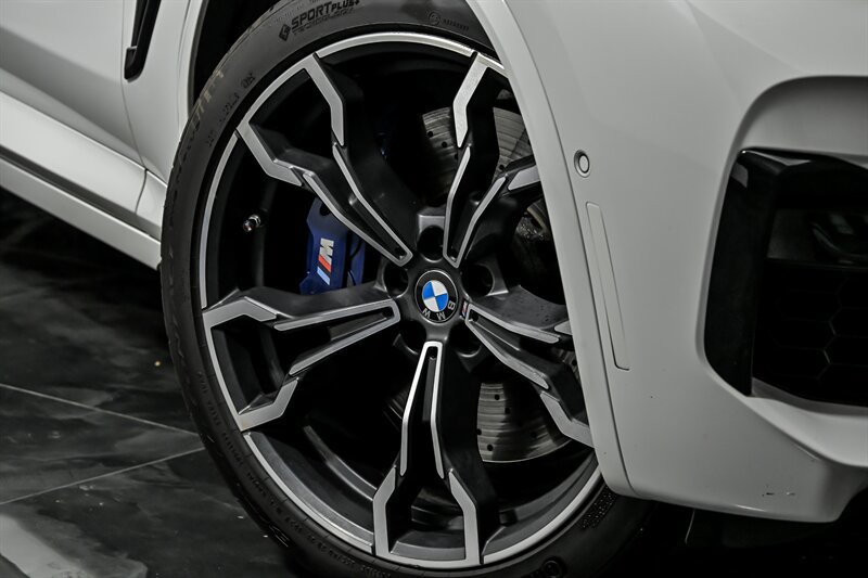 Used 2020 BMW X3 M w/ Executive Package AWD/4WD image 3