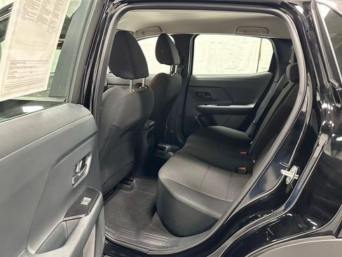 Used 2025 Nissan Kicks S AWD/4WD image 38