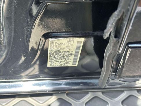 Used 2008 Nissan Pathfinder LE AWD/4WD image 19