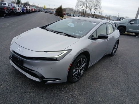 New 2026 Toyota Prius XLE image 2