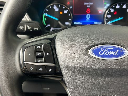 Used 2022 Ford Escape SE w/ Convenience Package image 18