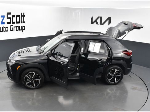 Used 2023 Chevrolet TrailBlazer RS image 38
