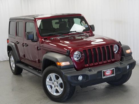 Used 2021 Jeep Wrangler Unlimited Sport AWD/4WD image 9