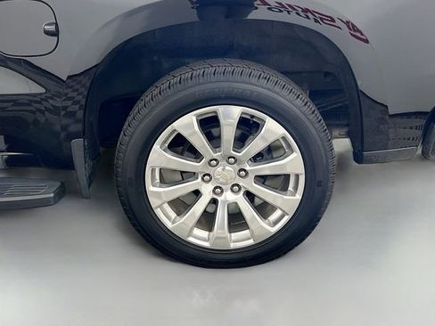 Used 2022 Chevrolet Silverado 1500 High Country image 39