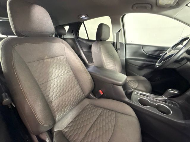 Used 2019 Chevrolet Equinox LT AWD/4WD image 32