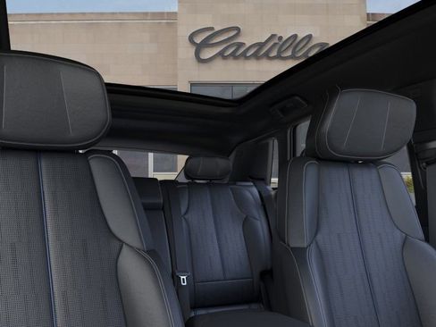 New 2026 Cadillac Lyriq Luxury image 24