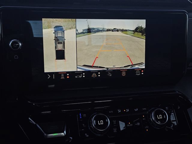Used 2024 GMC Sierra 1500 AT4 w/ Technology Package AWD/4WD image 18