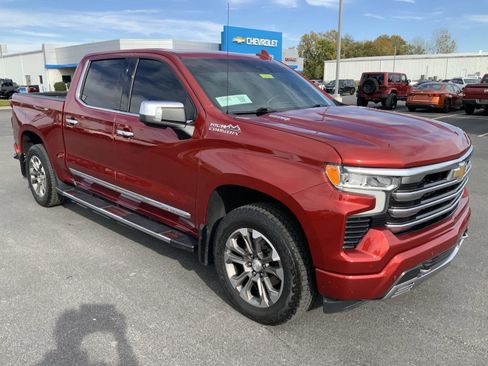 Used 2023 Chevrolet Silverado 1500 High Country image 2
