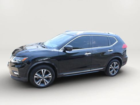 Used 2017 Nissan Rogue SL w/ SL Premium Package AWD/4WD image 4
