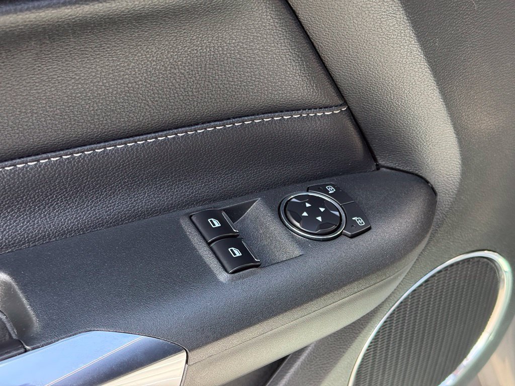 Used 2020 Ford Mustang Premium RWD image 29
