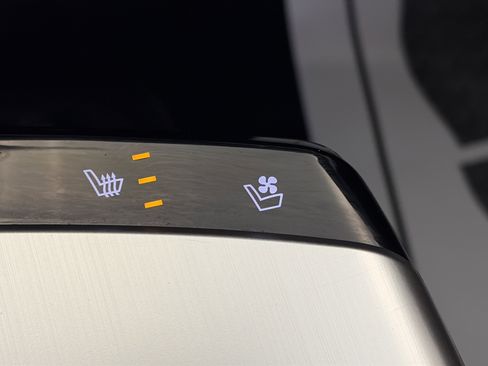 Used 2022 Kia EV6 GT-Line w/ First Edition Package image 24