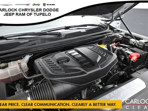 Used 2025 Jeep Wagoneer Series III w/ Premium Group I AWD/4WD image 28