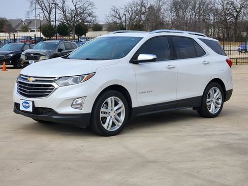 Used 2019 Chevrolet Equinox Premier image 3
