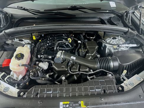 Used 2023 Jeep Grand Cherokee L Altitude image 36